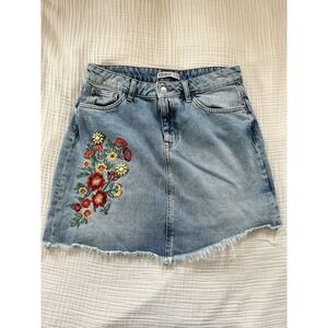 Zara Denim Embroidered Floral Skirt Medium Asymmetrical Festival Western Indie